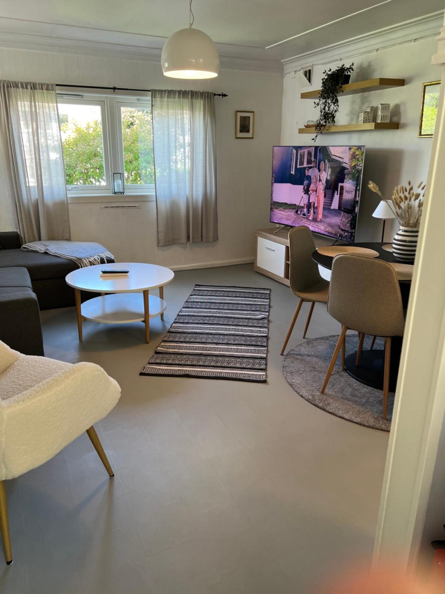 Lite Hus Med Egen Inngang - Sentral Beliggenhet Haugesund Εξωτερικό φωτογραφία
