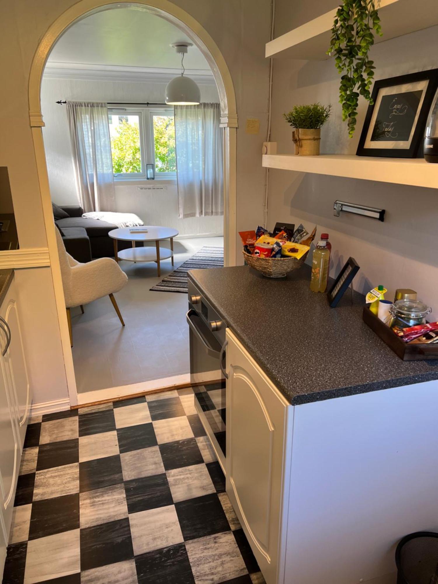 Lite Hus Med Egen Inngang - Sentral Beliggenhet Haugesund Εξωτερικό φωτογραφία