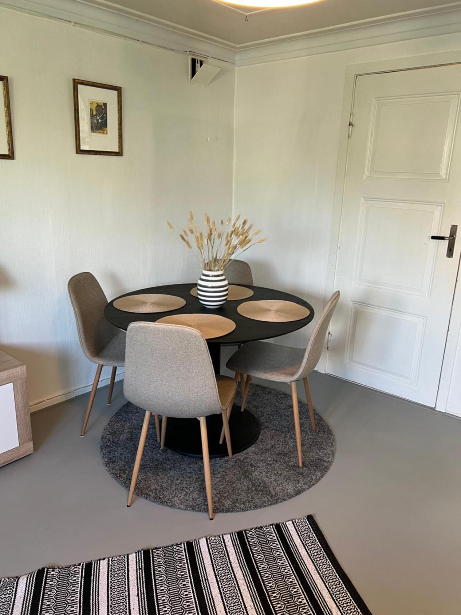 Lite Hus Med Egen Inngang - Sentral Beliggenhet Haugesund Εξωτερικό φωτογραφία